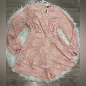 🆕 Baby Pink Playsuit Floral Women's Size M